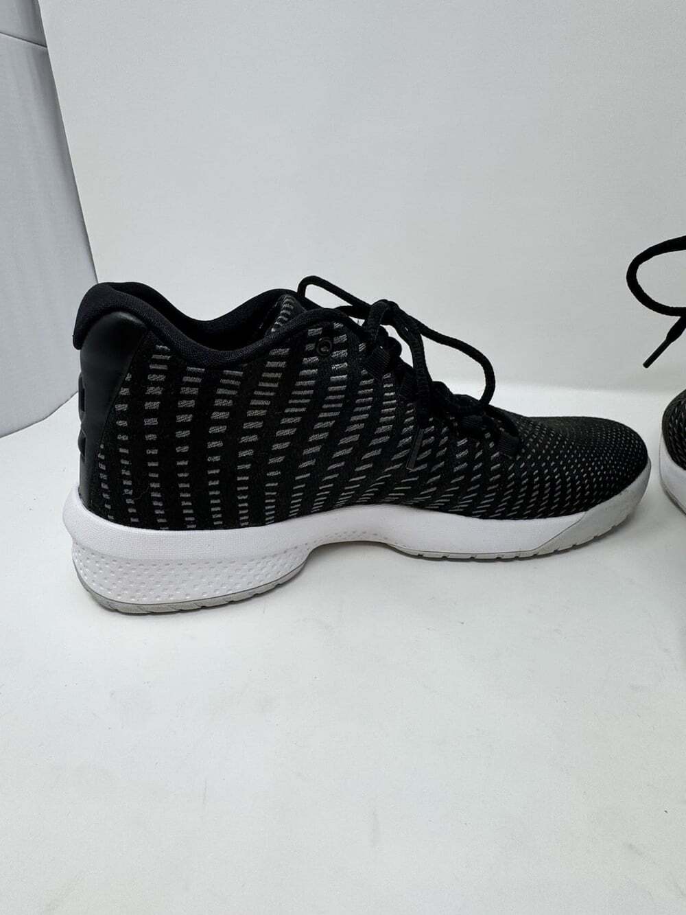 Jordan B.Fly Black White Grey Mens Athletic Sneaker - Picture 5 of 7